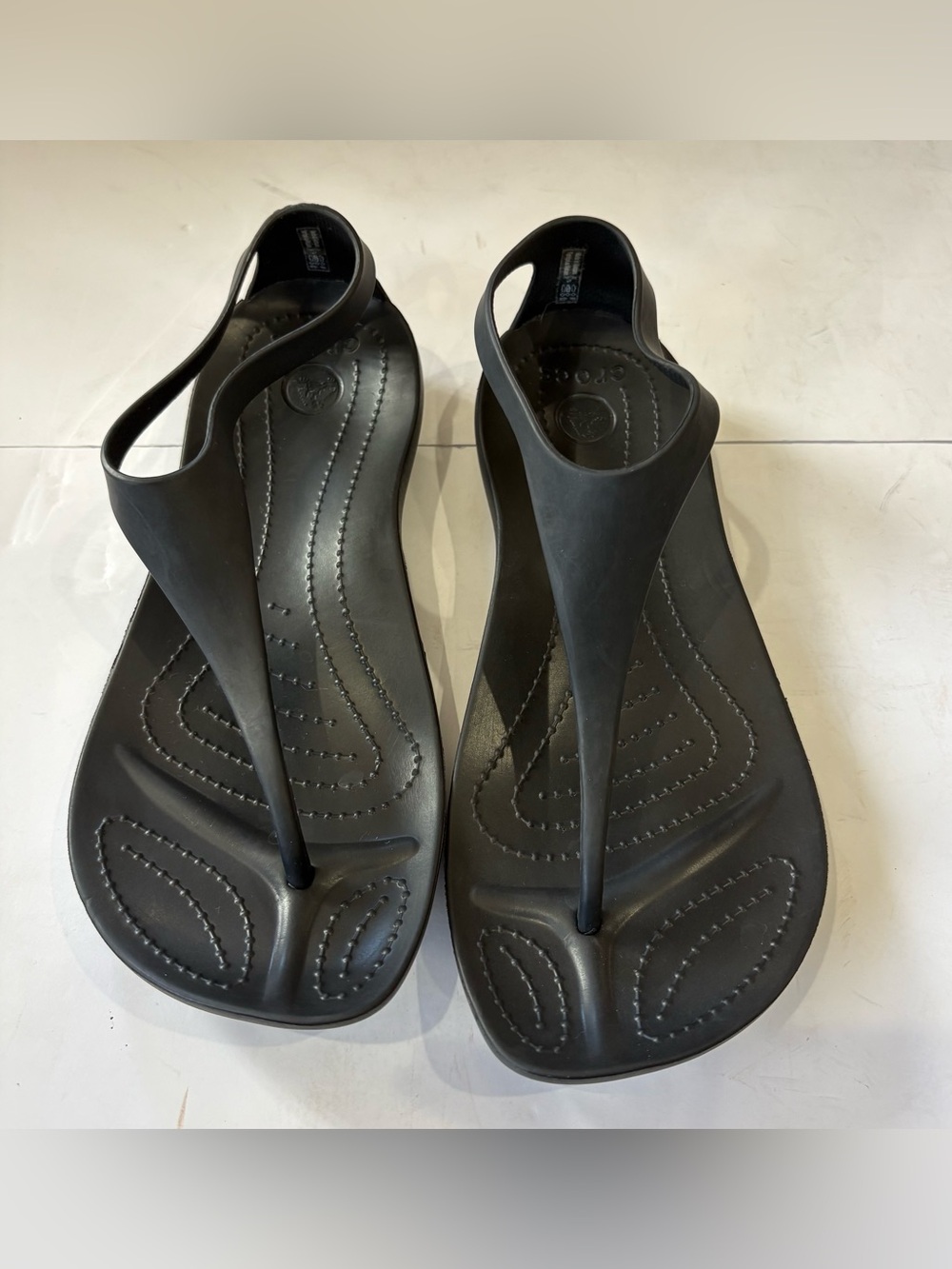 Crocs Serena Sexi Flip Sandals Womens Size 7 Black T Strap Slingback Thong